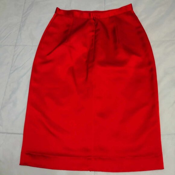 Giorgio Armani Red Skirt 100% Silk Knee Length Italian Size 40 - Picture 2 of 9